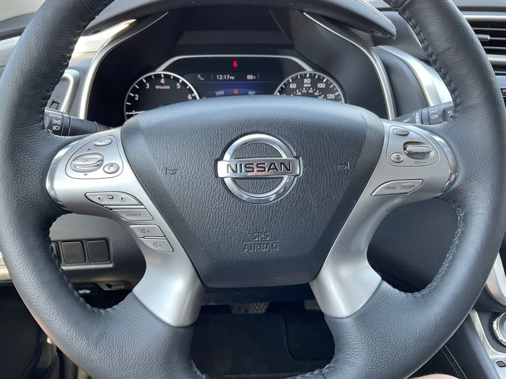 Used 2018 Nissan Murano SL w/ Cargo Package image 12