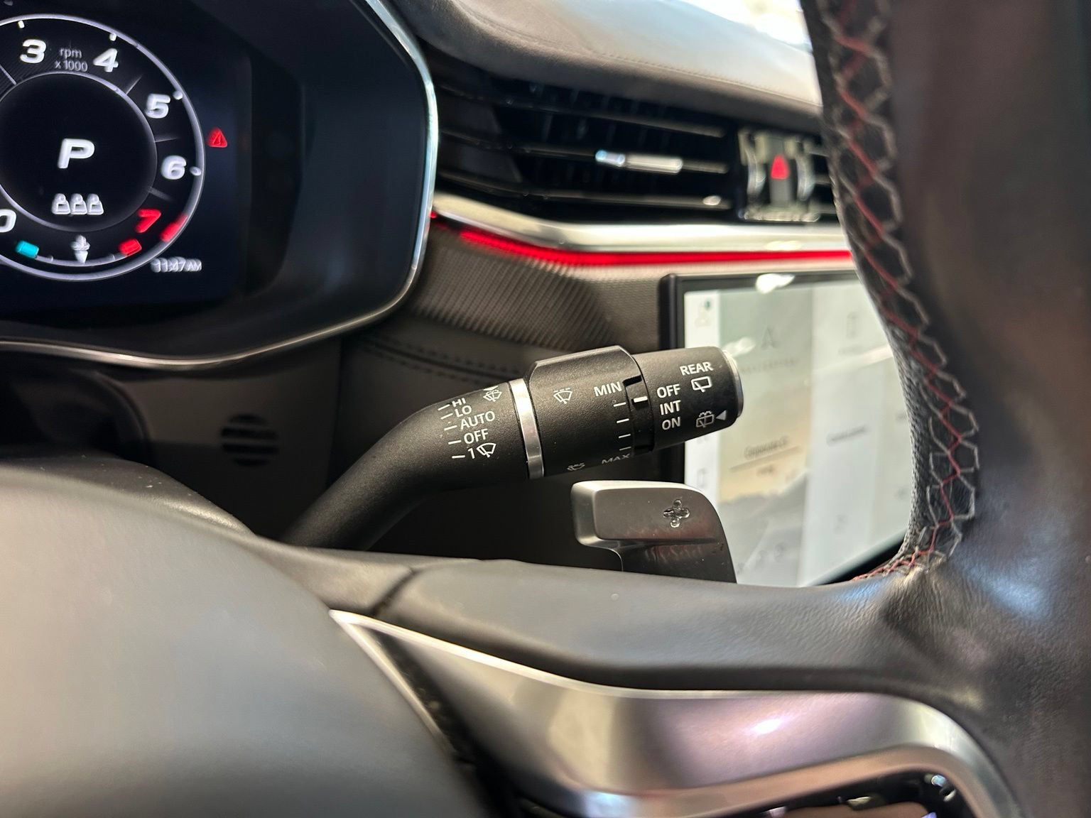 Used 2023 Jaguar F-PACE SVR AWD/4WD image 24