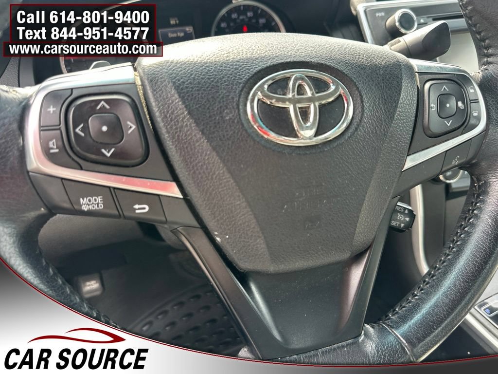 Used 2016 Toyota Camry SE FWD image 17