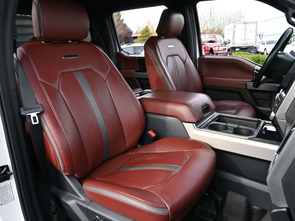 Used 2022 Ford F450 Platinum w/ FX4 Off-Road Package image 36