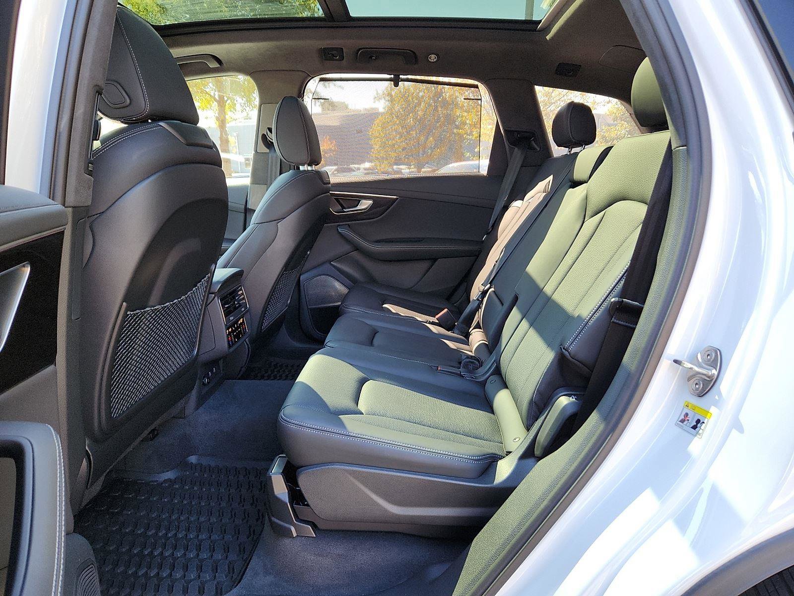 Used 2025 Audi Q7 3.0T Prestige w/ Prestige Package image 10