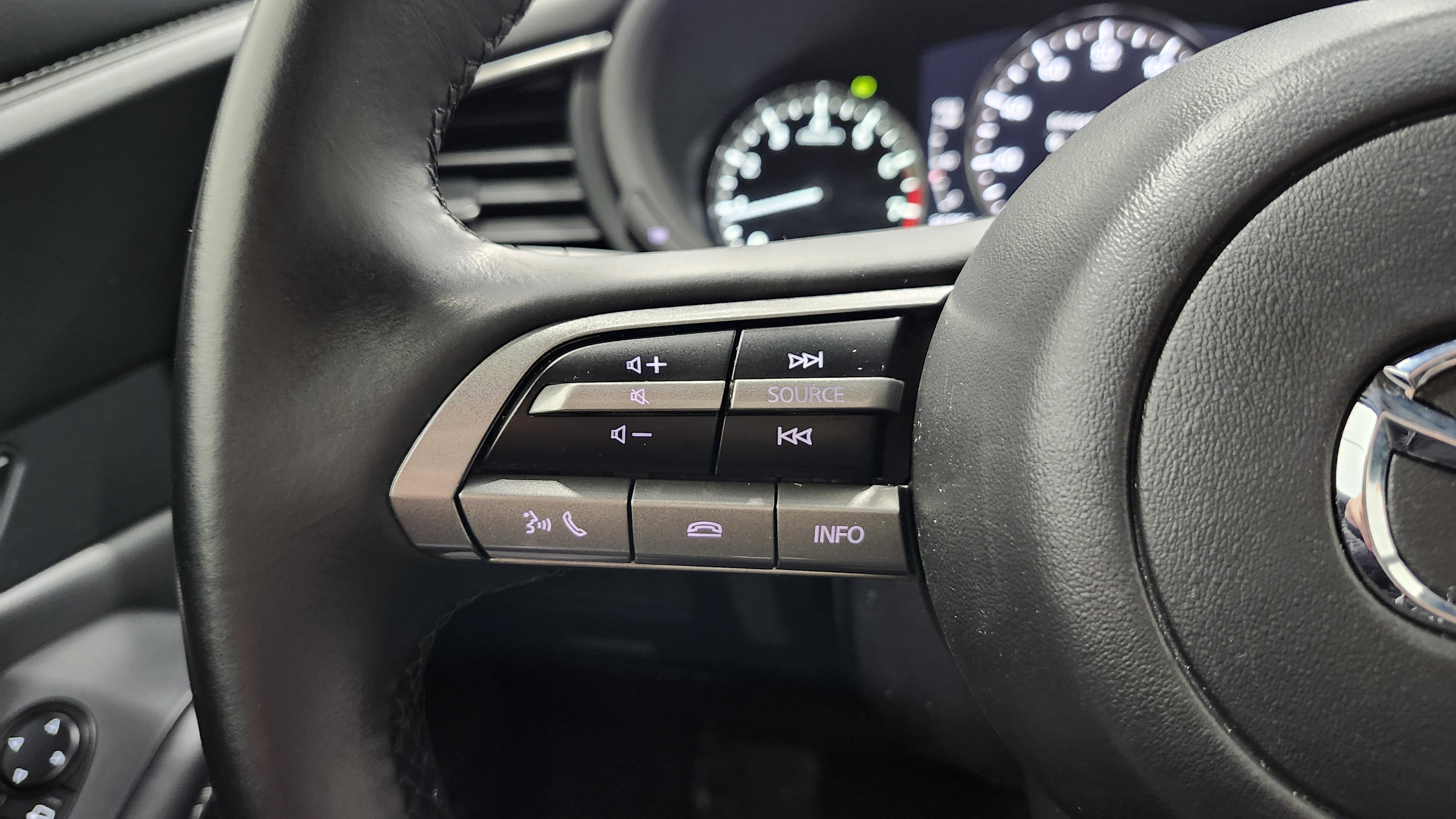 Used 2021 MAZDA CX-30 AWD 2.5 S w/ Select Package image 35