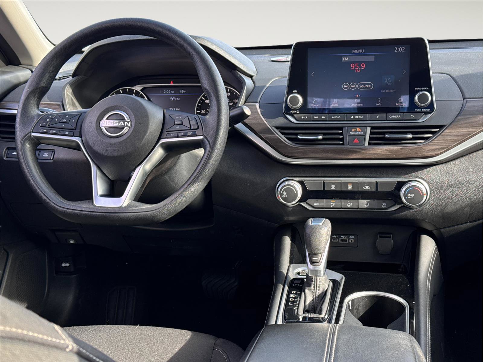 Used 2023 Nissan Altima 2.5 SV image 22