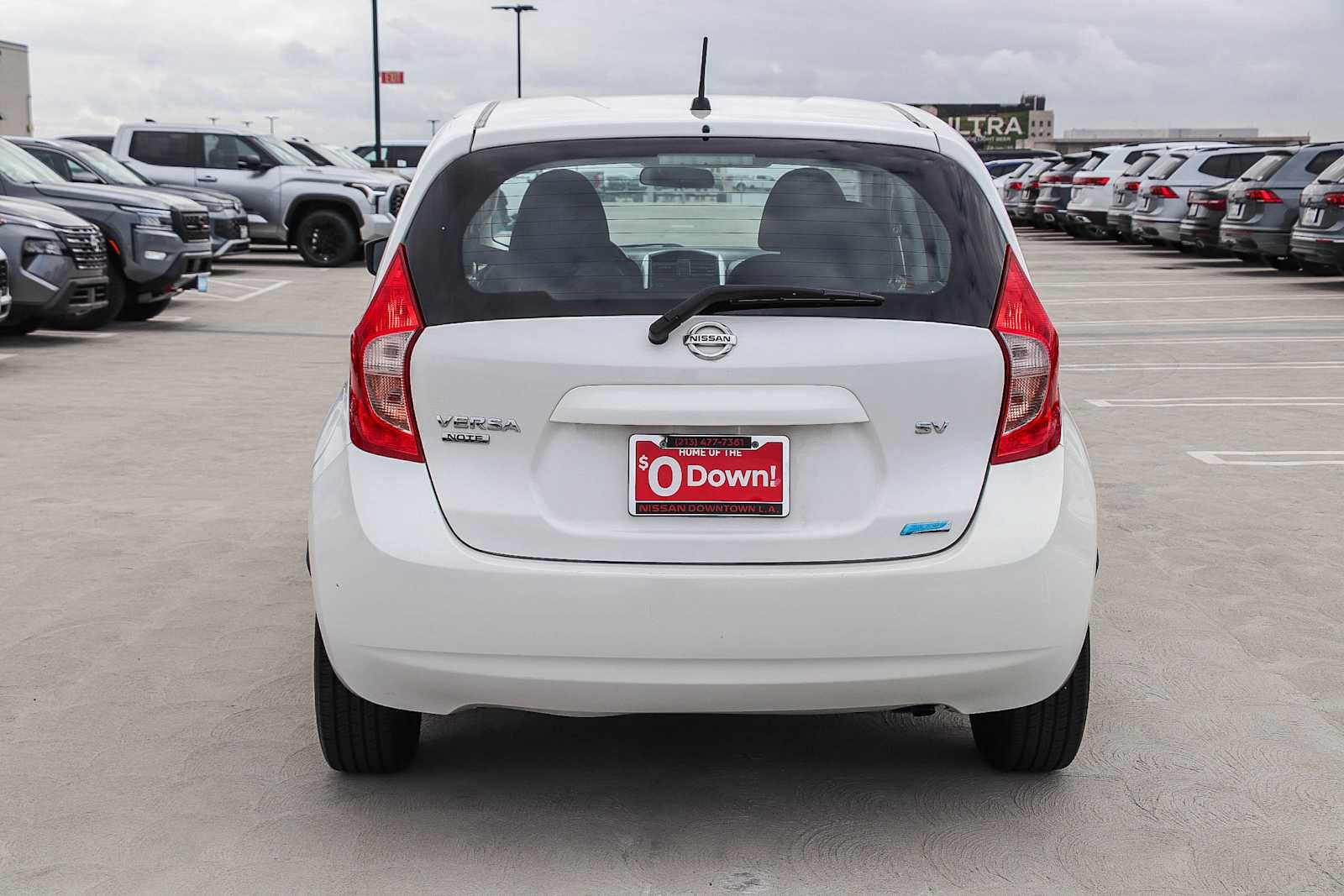 Used 2015 Nissan Versa Note SV FWD image 7