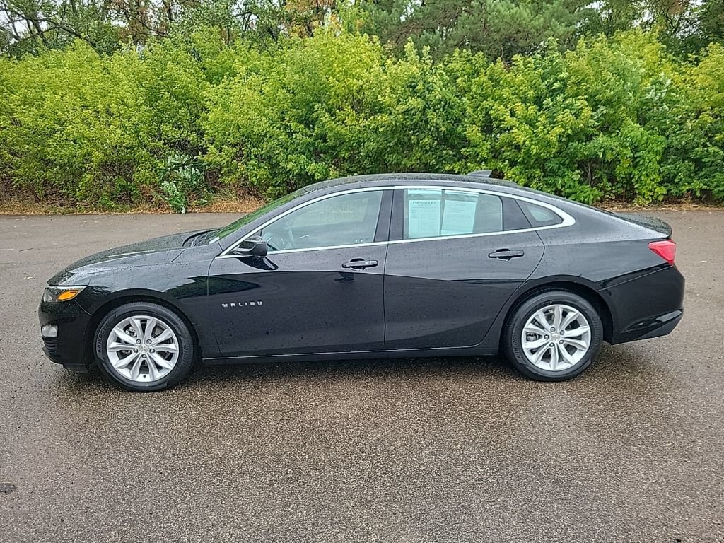 Used 2023 Chevrolet Malibu LT FWD image 17