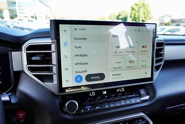 Used 2025 Toyota Tundra Limited w/ TRD Off-Road Package AWD/4WD image 28