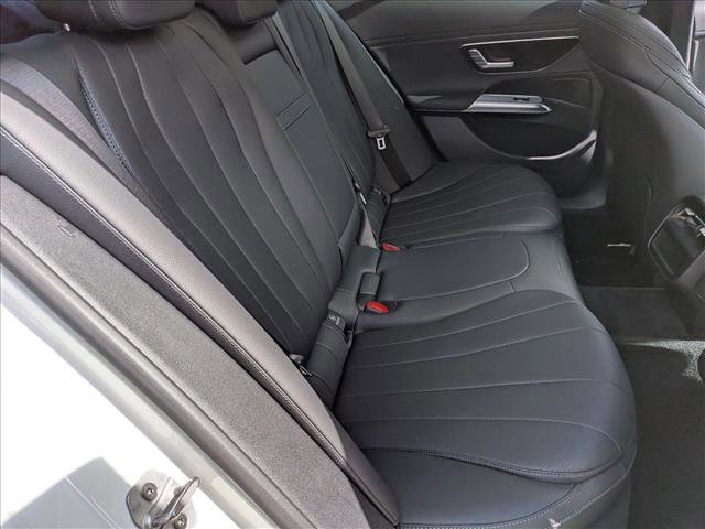 Used 2026 Mercedes-Benz E 350 4MATIC Sedan image 21