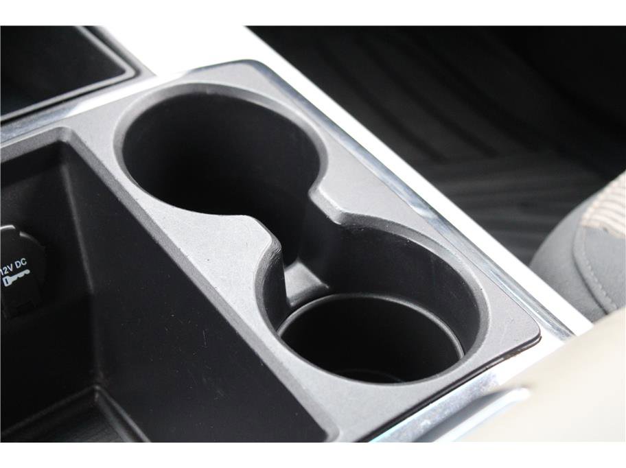 Used 2011 RAM 2500 SLT image 24