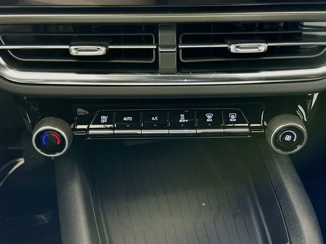 New 2026 Chevrolet Equinox EV LT image 17