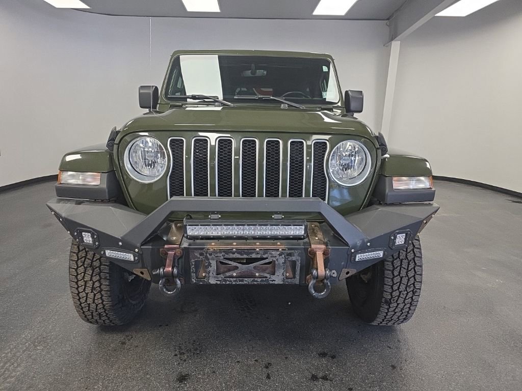 Used 2021 Jeep Wrangler Unlimited Sahara w/ Uconnect 4C Nav & Sound Group image 4