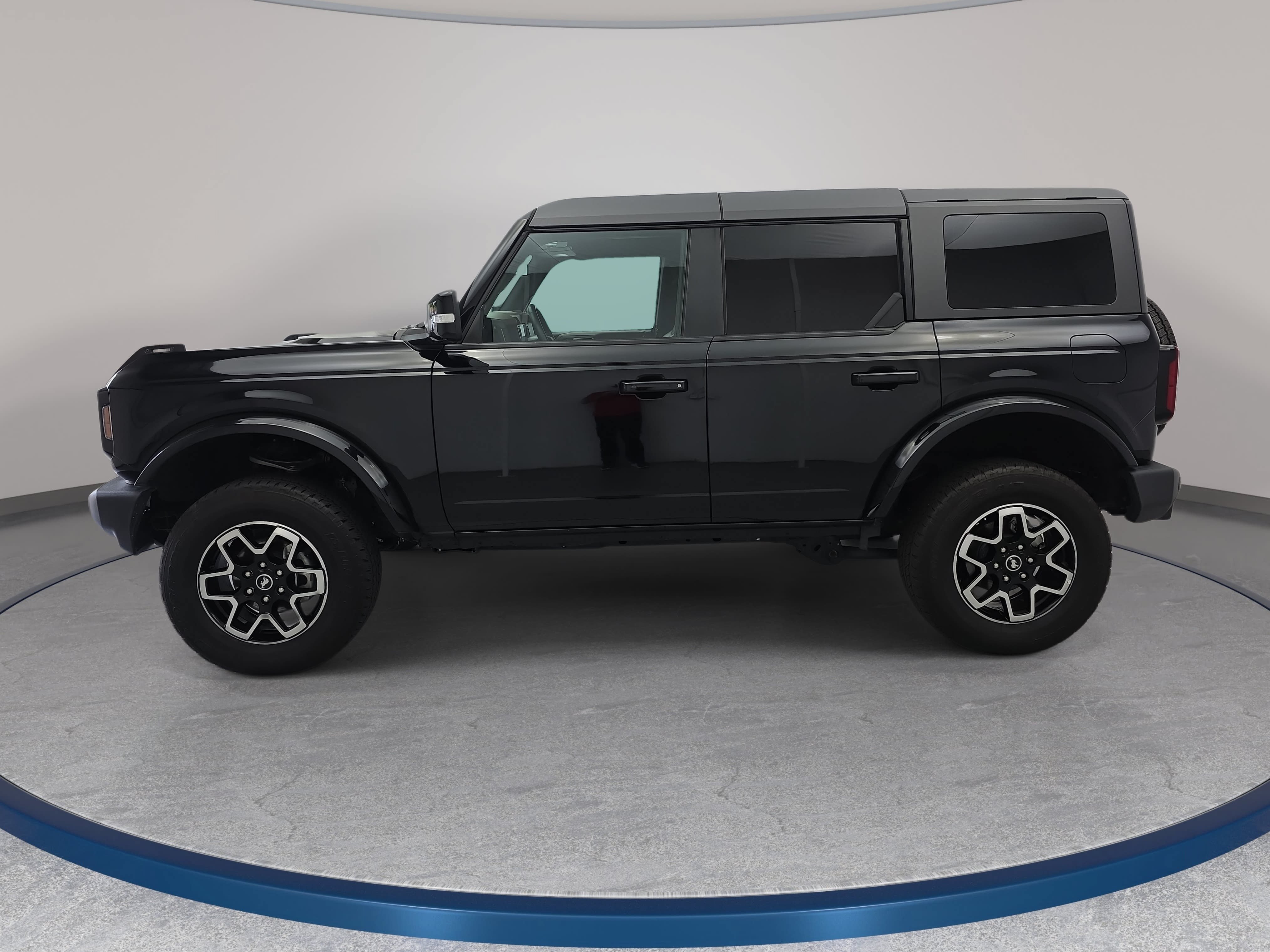 Used 2024 Ford Bronco Outer Banks AWD/4WD image 8