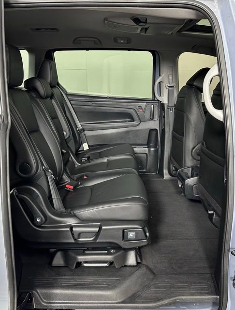 Used 2024 Honda Odyssey Touring image 29
