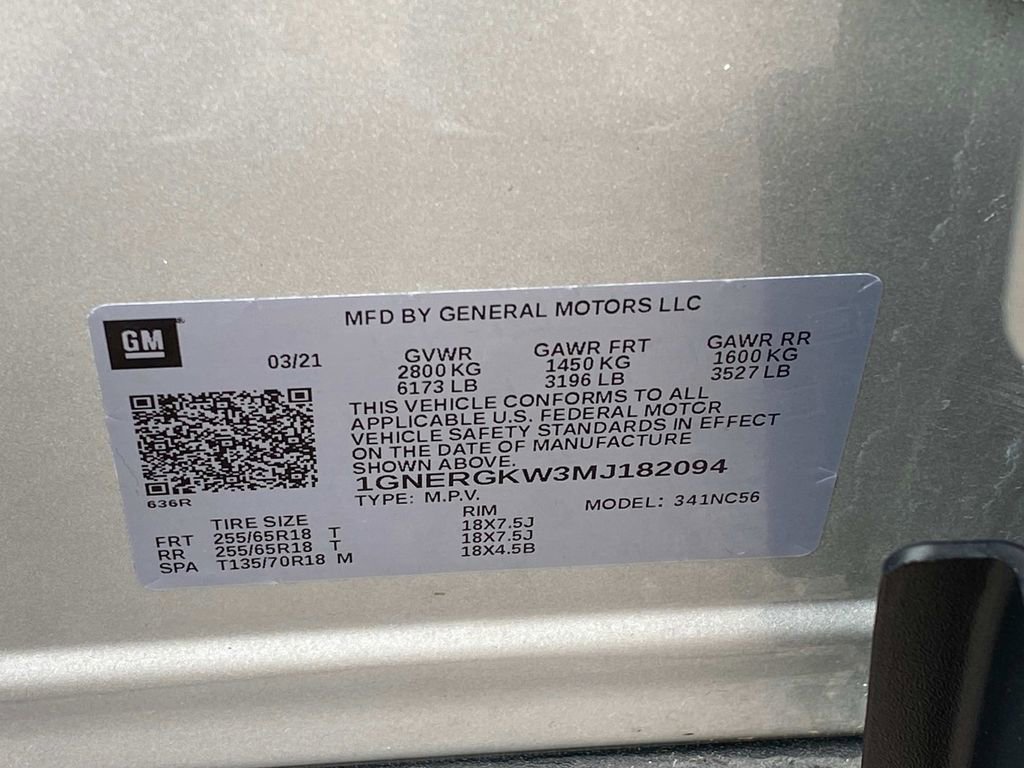 Used 2021 Chevrolet Traverse LT FWD image 24