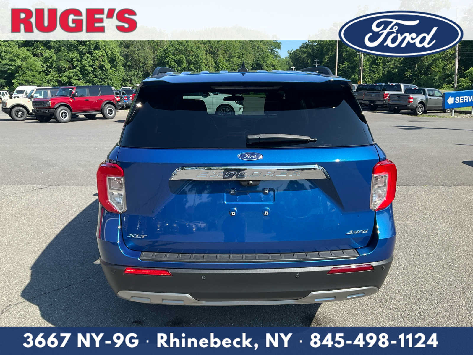 Certified 2023 Ford Explorer XLT w/ Equipment Group 202A AWD/4WD image 4