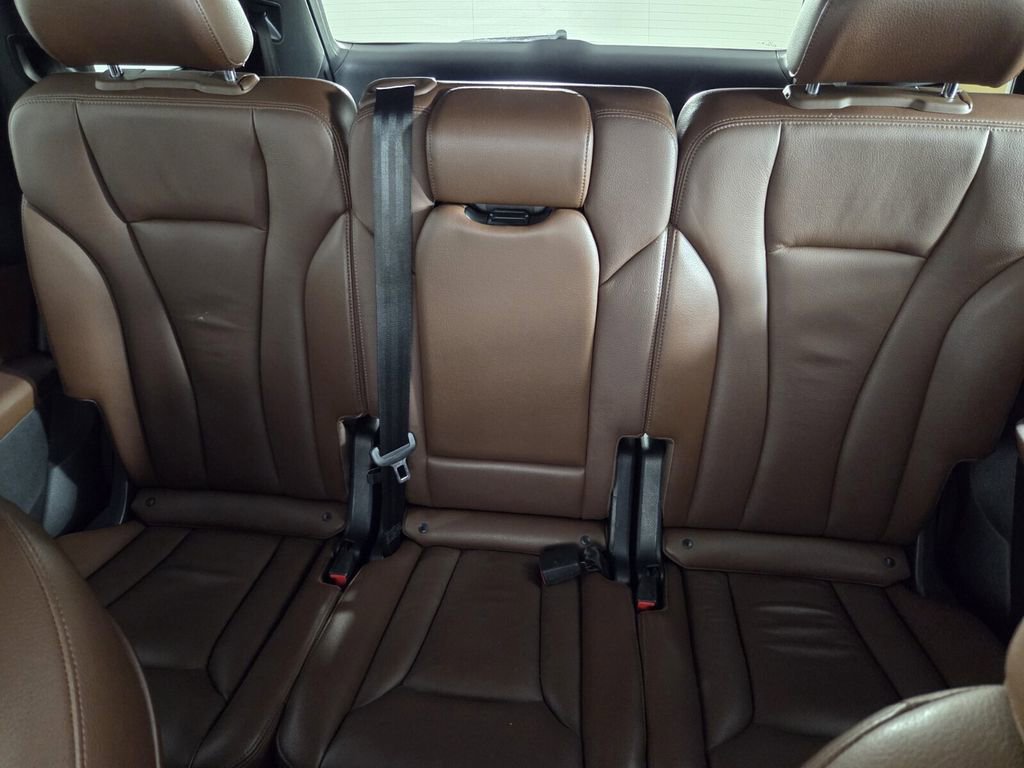 Used 2019 Audi Q7 3.0T Premium Plus w/ Premium Plus Package image 24