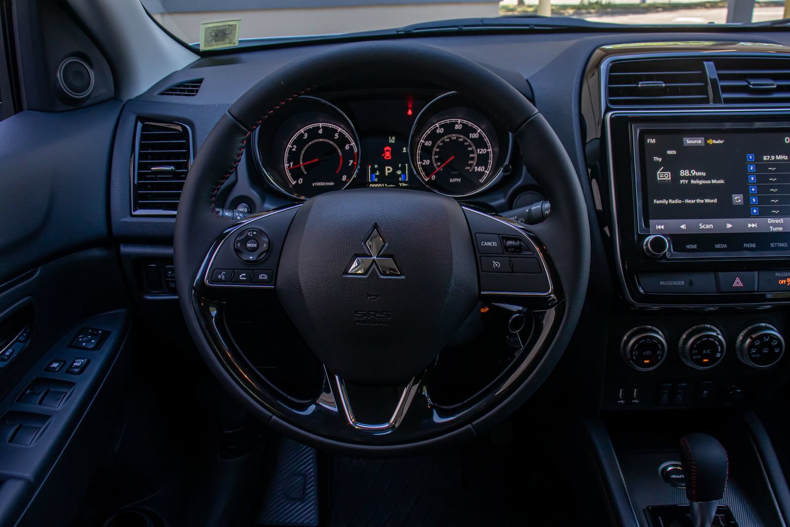 New 2026 Mitsubishi Outlander Sport LE AWD/4WD image 17
