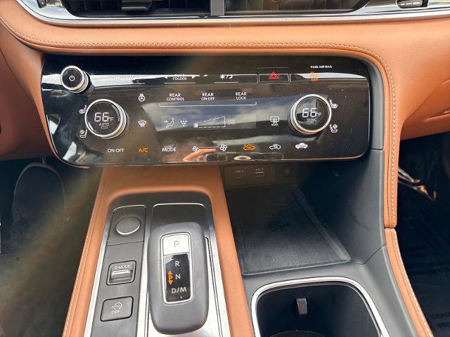 Certified 2025 INFINITI QX60 Sensory image 18