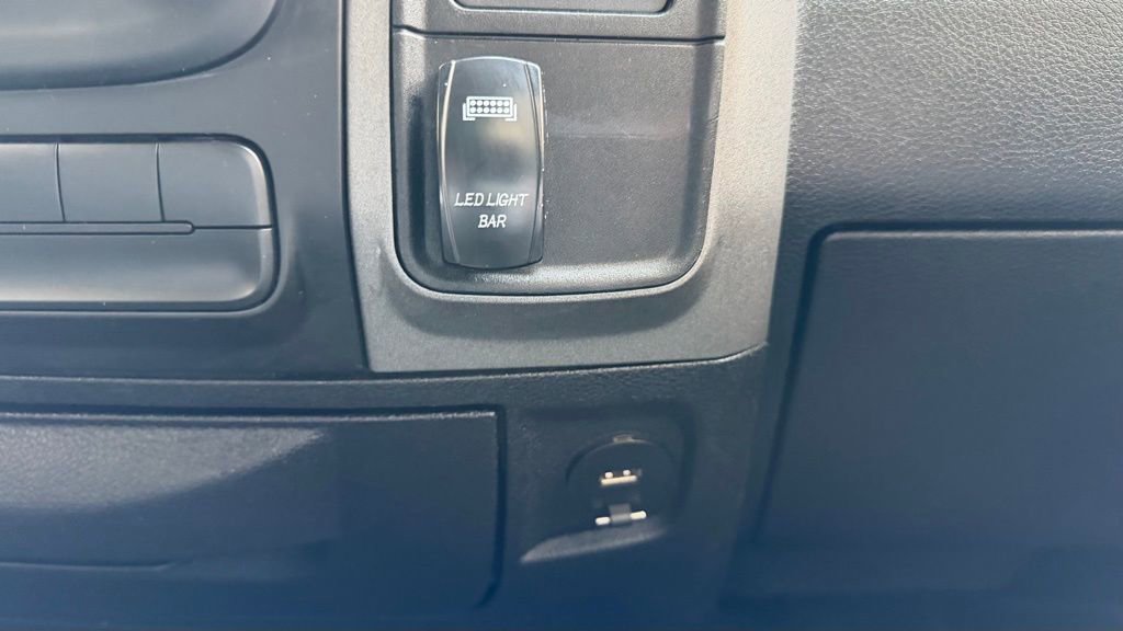 Used 2015 RAM 1500 Tradesman w/ Popular Equipment Group image 26