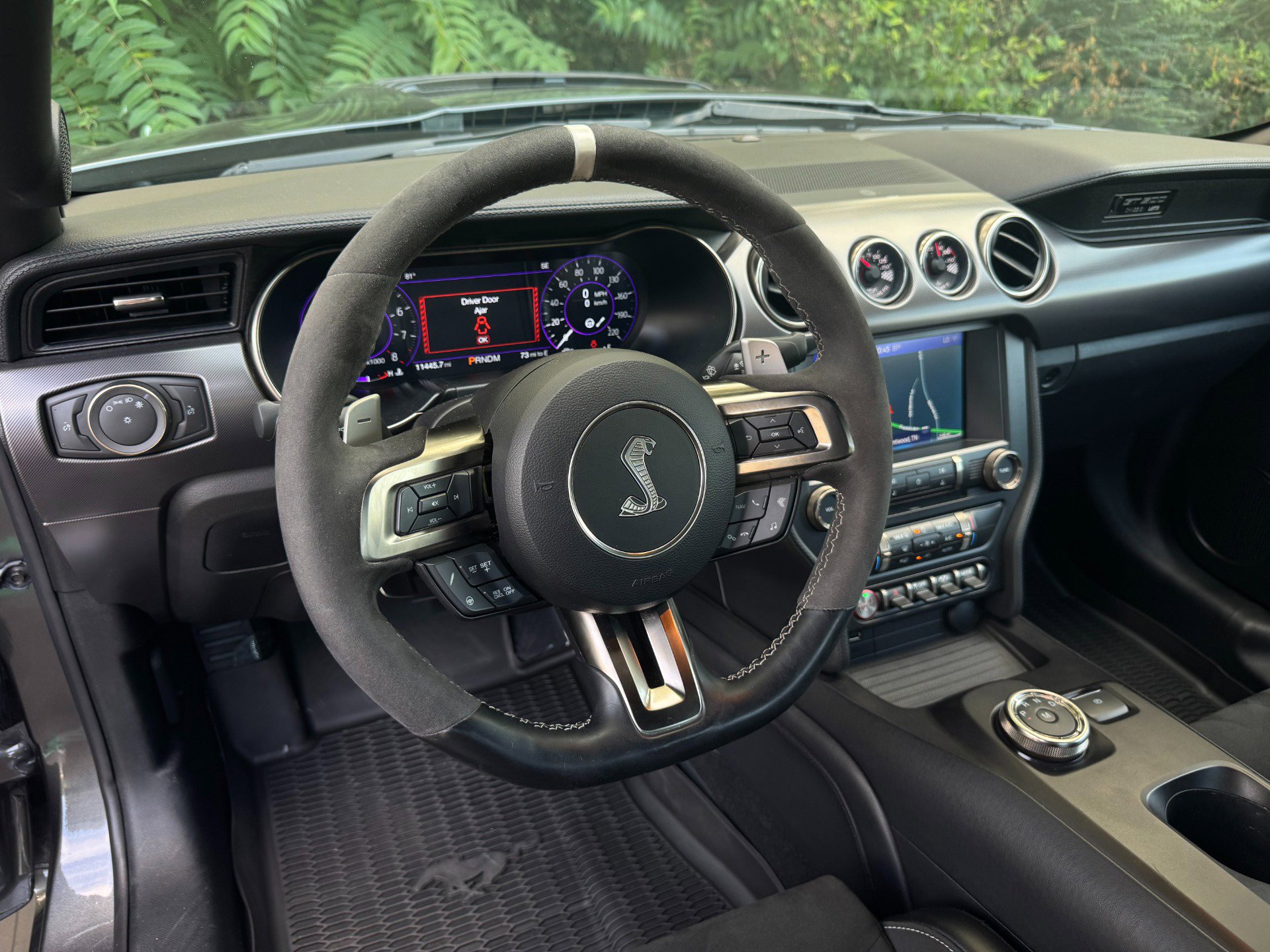 Used 2020 Ford Mustang Shelby GT500 w/ Technology Package image 19