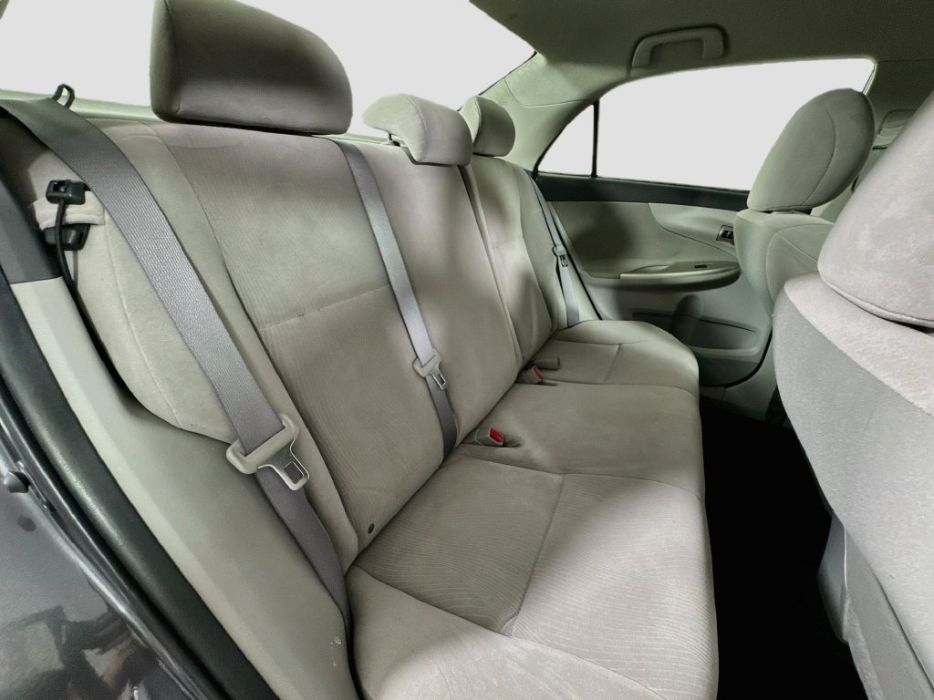 Used 2011 Toyota Corolla LE FWD image 25