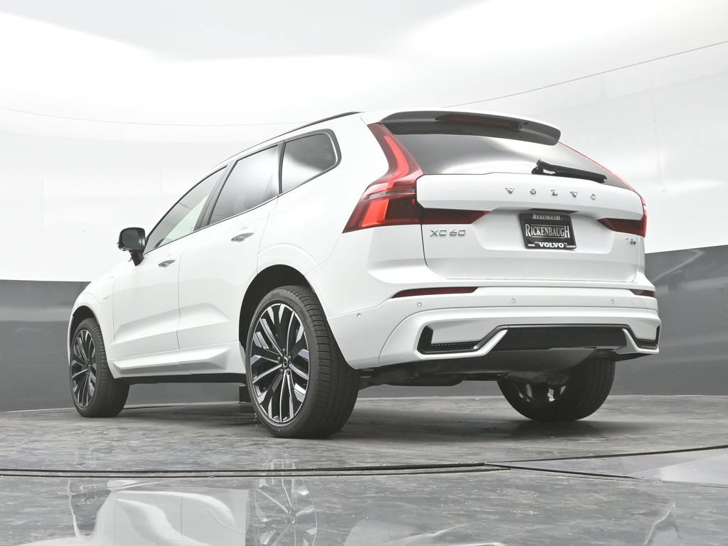 New 2026 Volvo XC60 T8 Ultra w/ Climate Package AWD/4WD image 23
