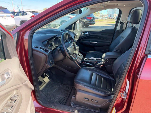 Used 2014 Ford Escape Titanium AWD/4WD image 10