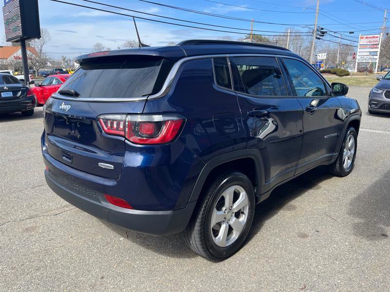 Used 2019 Jeep Compass Latitude w/ Cold Weather Group image 3