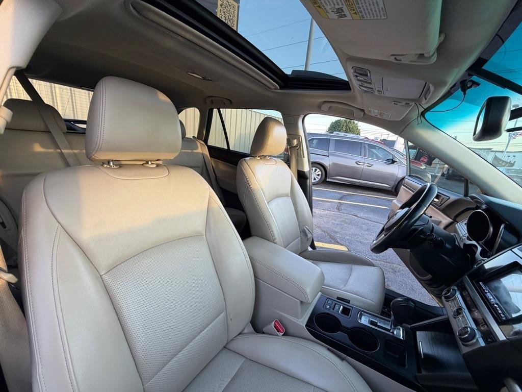 Used 2015 Subaru Outback 2.5i Limited AWD/4WD image 23