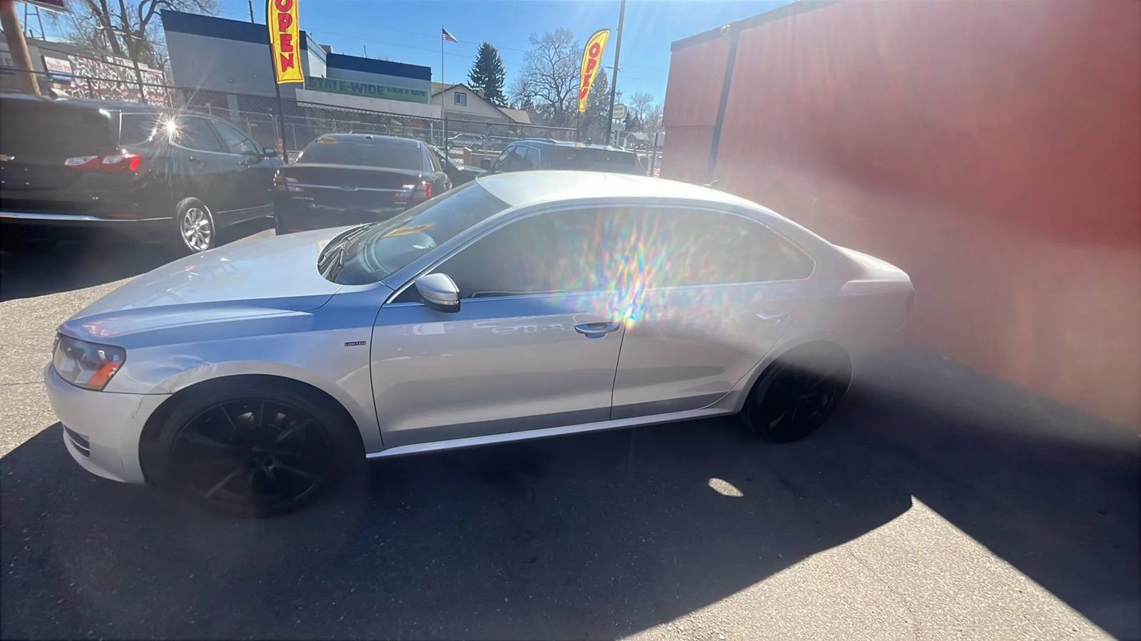 Used 2015 Volkswagen Passat 1.8T Limited Edition image 3