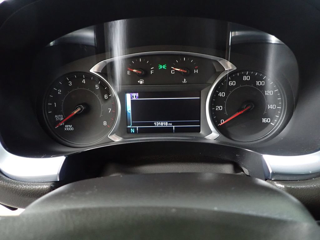 Used 2018 Chevrolet Traverse LT FWD image 25