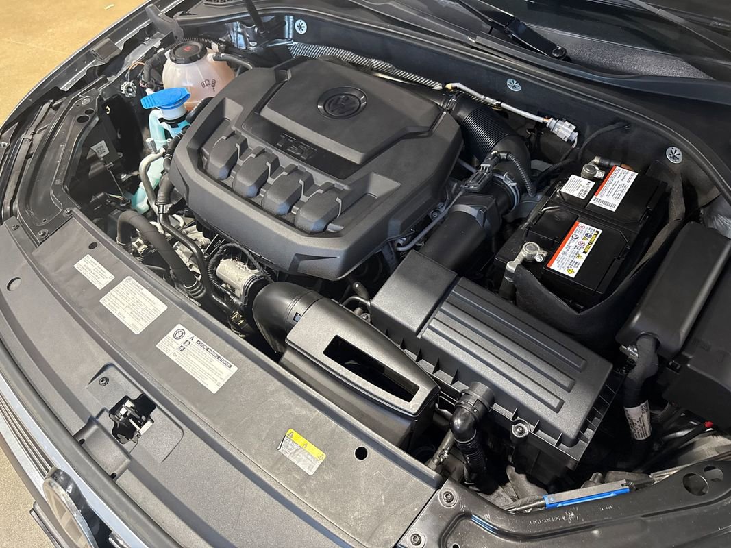 Used 2018 Volkswagen Passat 2.0T SE FWD image 70