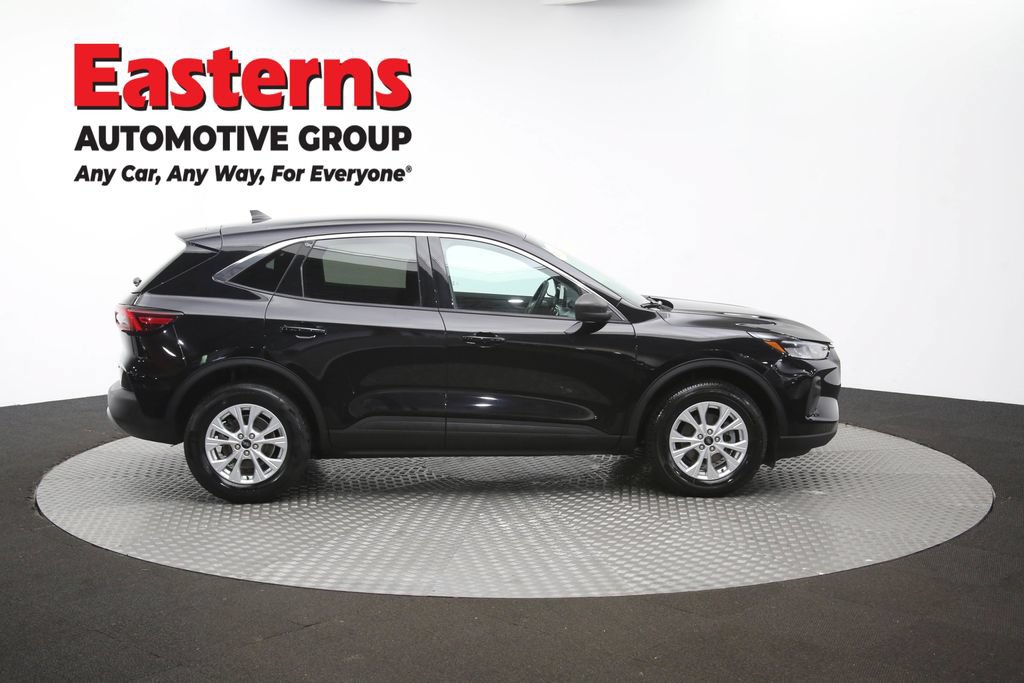 Used 2023 Ford Escape Active AWD/4WD image 44