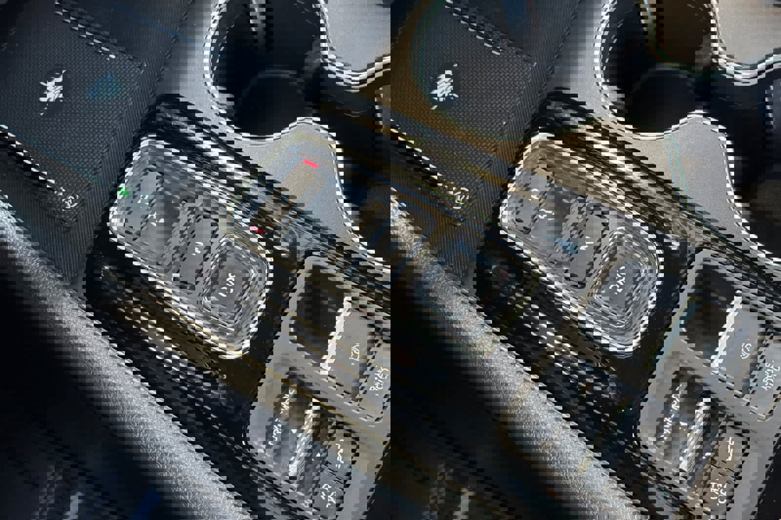 Used 2025 Honda Pilot Touring image 25