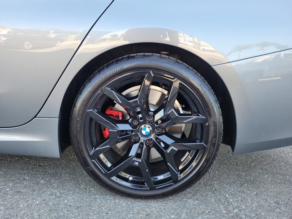 Used 2025 BMW M340i w/ Premium Package RWD image 37