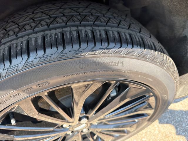 Used 2024 Lincoln Corsair AWD w/ Equipment Group 101A image 31