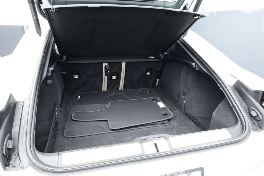 Certified 2026 Porsche Panamera w/ Premium Package RWD image 15