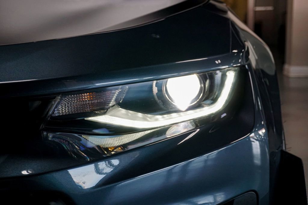 Used 2021 Chevrolet Camaro ZL1 image 80