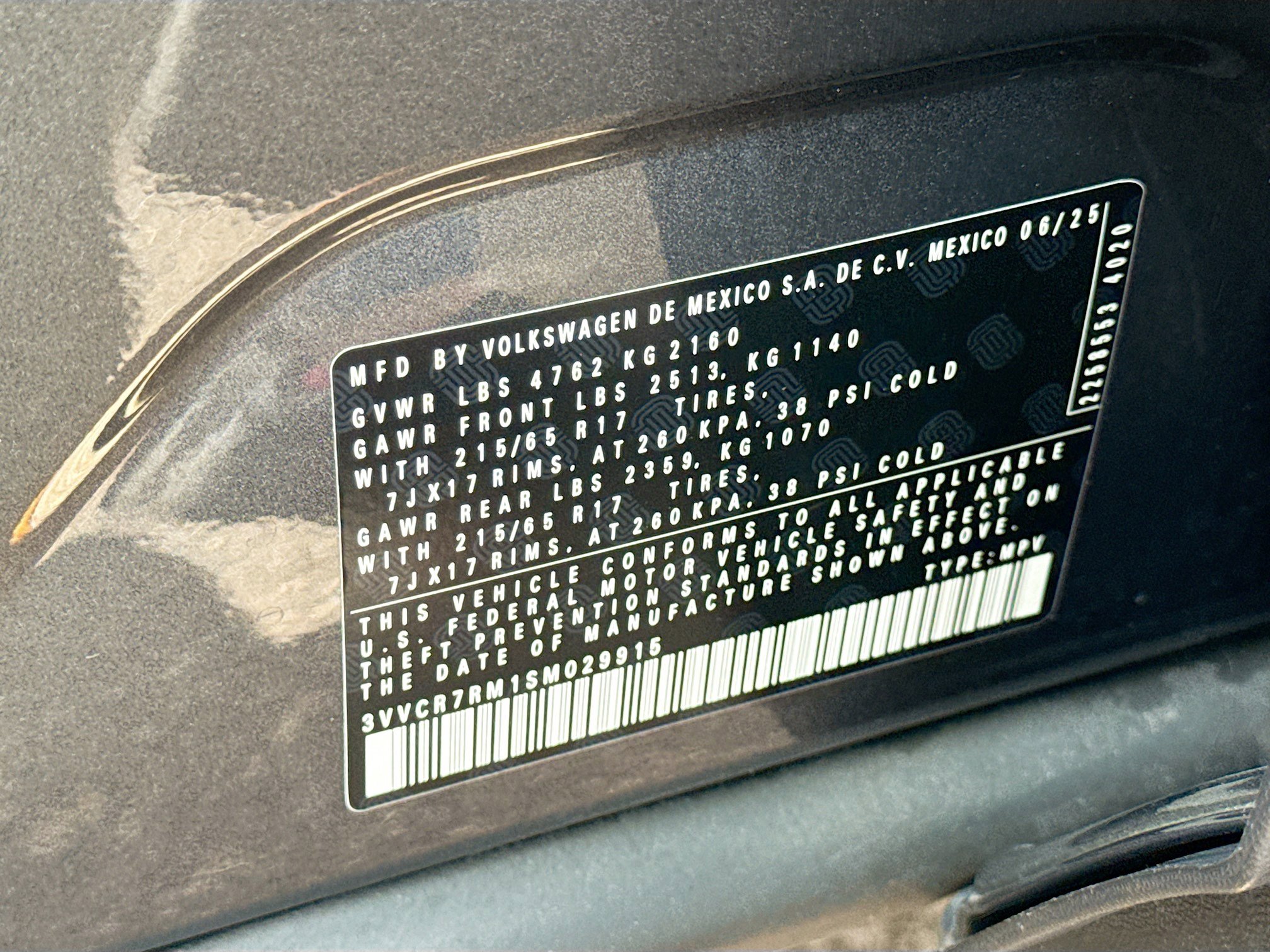 Used 2025 Volkswagen Tiguan S image 40