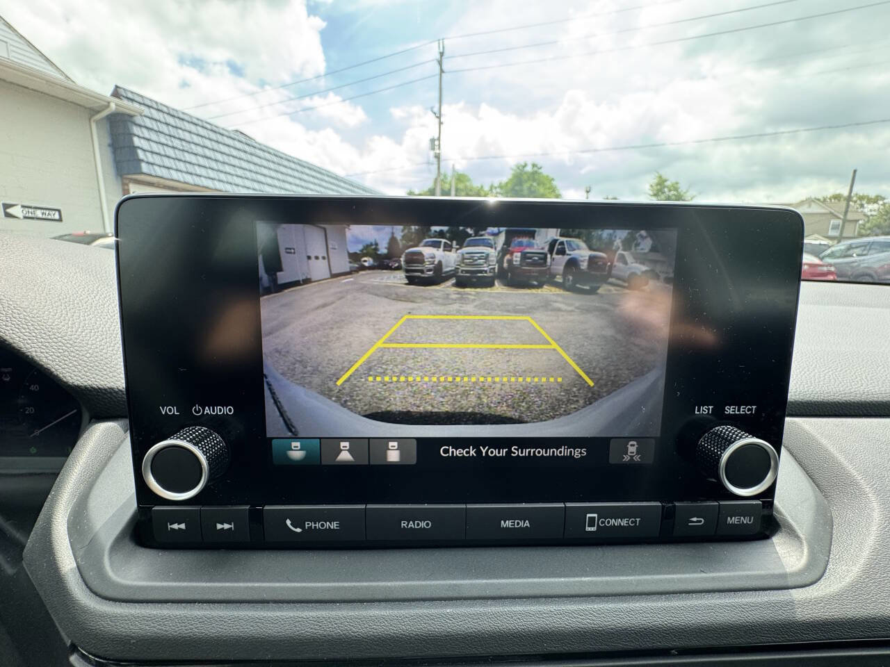 Used 2025 Honda Accord SE image 58