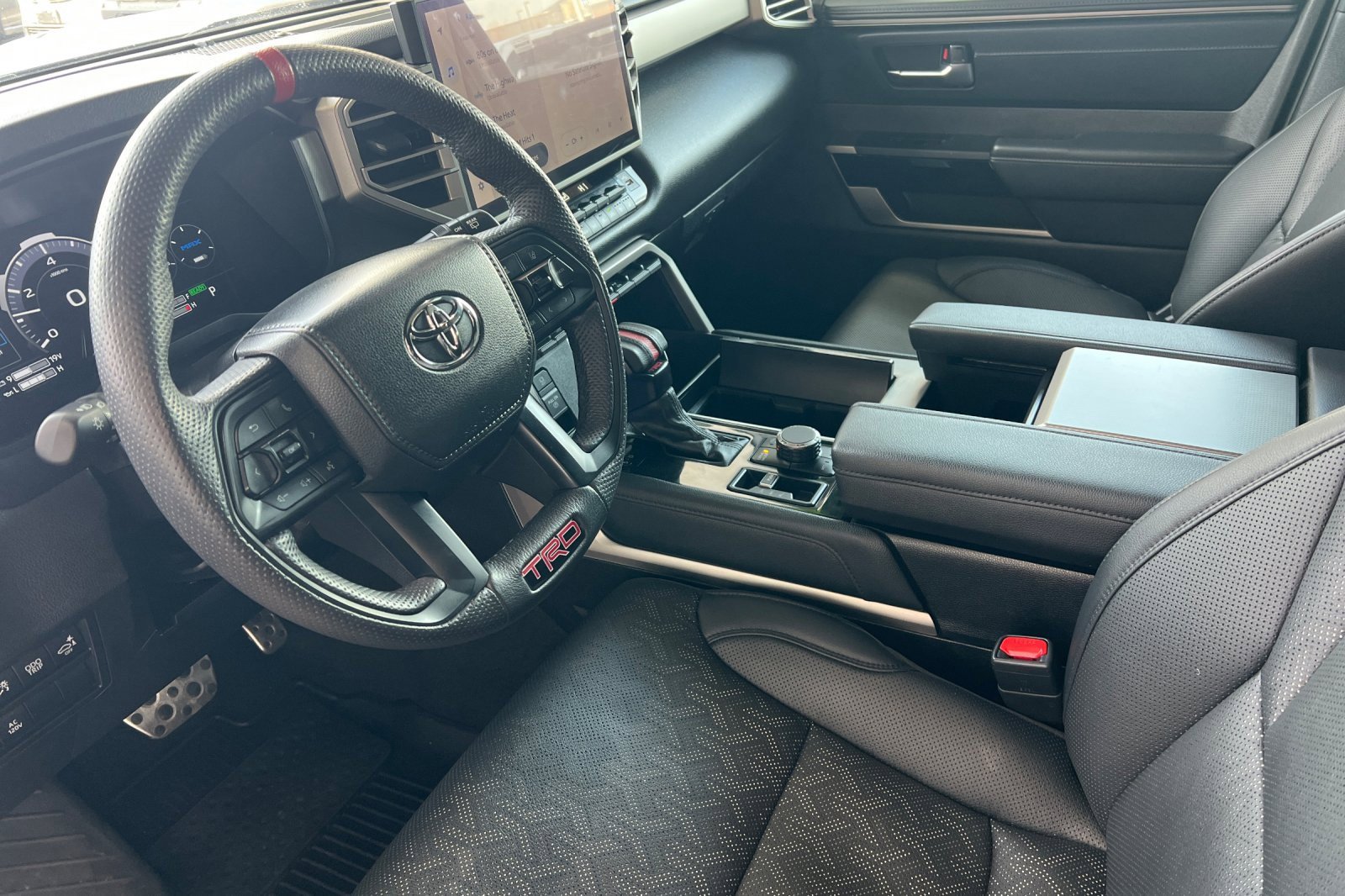 Certified 2025 Toyota Sequoia Limited w/ TRD Off-Road Package image 7