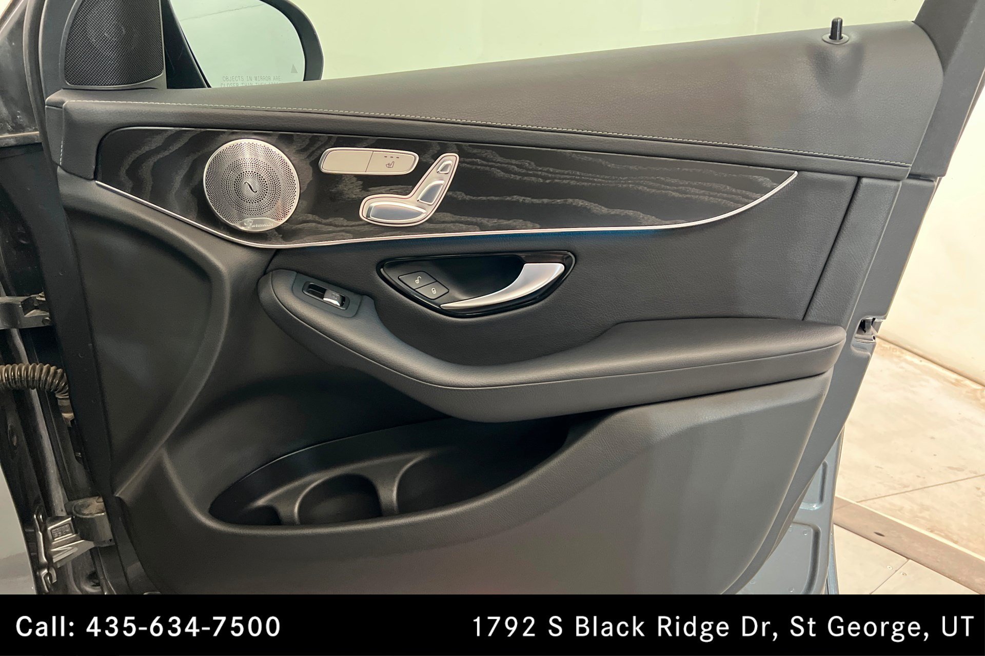 Used 2017 Mercedes-Benz GLC 300 4MATIC Coupe image 22