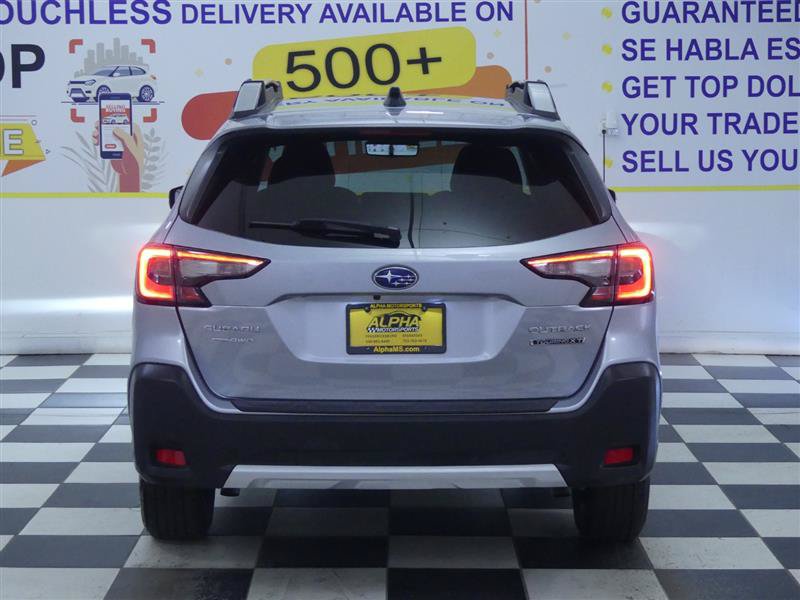 Used 2025 Subaru Outback Touring XT AWD/4WD image 6