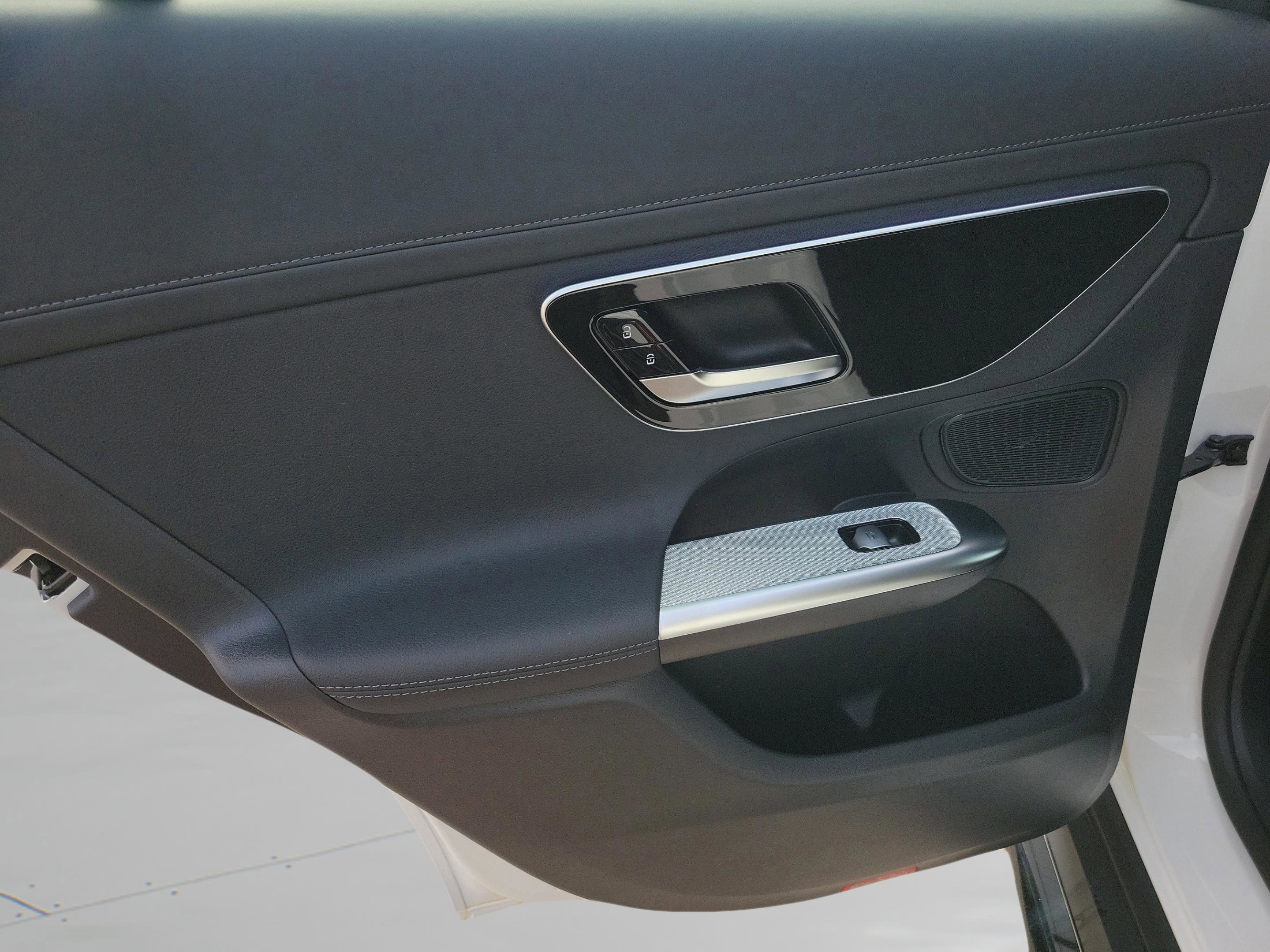 New 2026 Mercedes-Benz GLC 43 AMG 4MATIC image 13