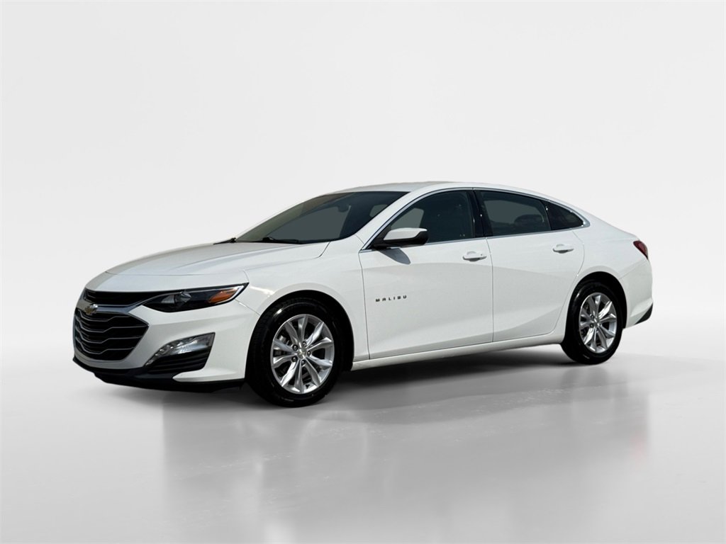 Used 2022 Chevrolet Malibu LT image 3