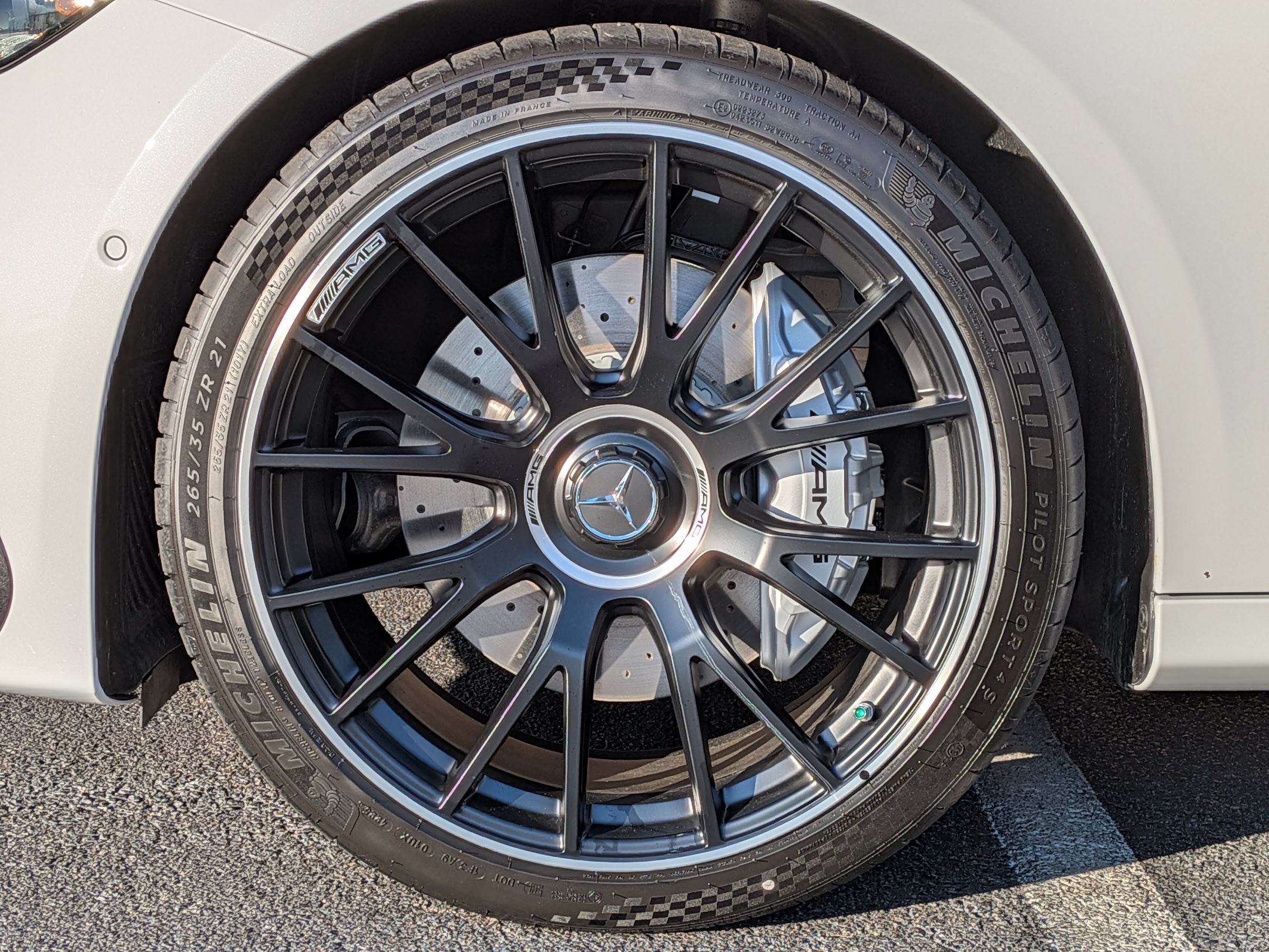 New 2026 Mercedes-Benz E 53 AMG e 4MATIC Sedan image 13