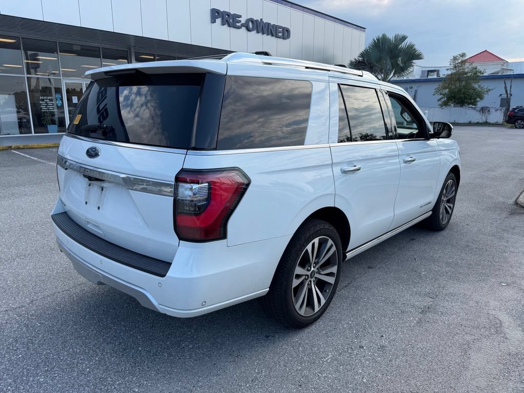 Used 2021 Ford Expedition Platinum RWD image 3