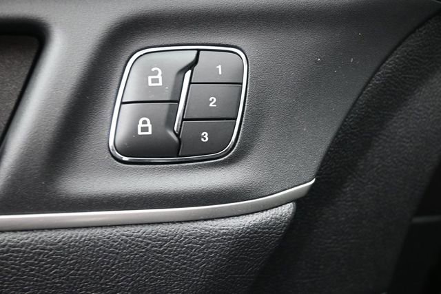 Used 2019 Lincoln MKC Reserve FWD image 21