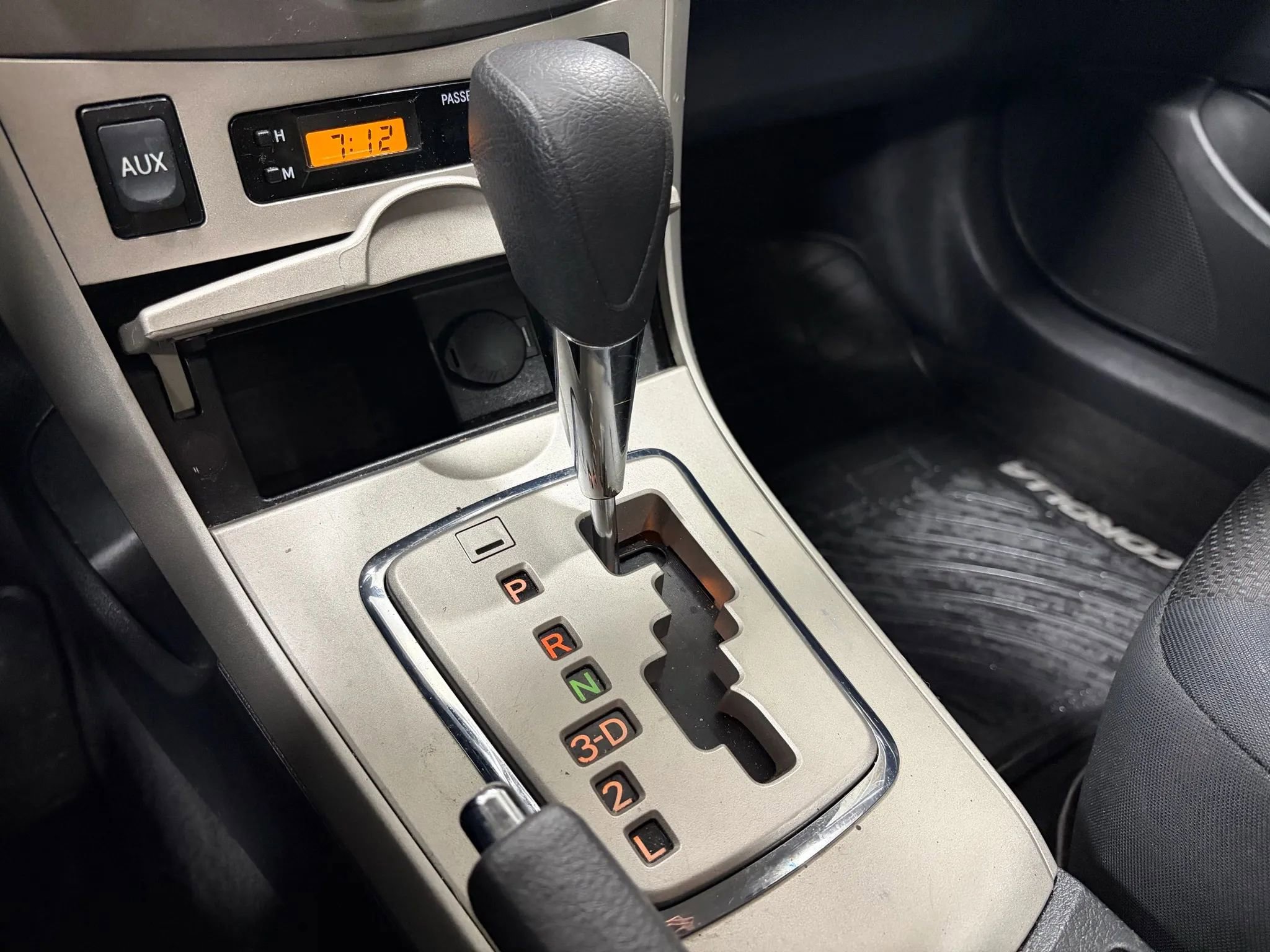 Used 2010 Toyota Corolla S FWD image 36