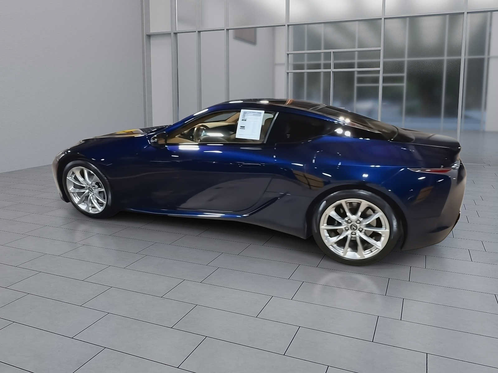 Used 2018 Lexus LC 500 Coupe w/ Touring Package RWD image 6