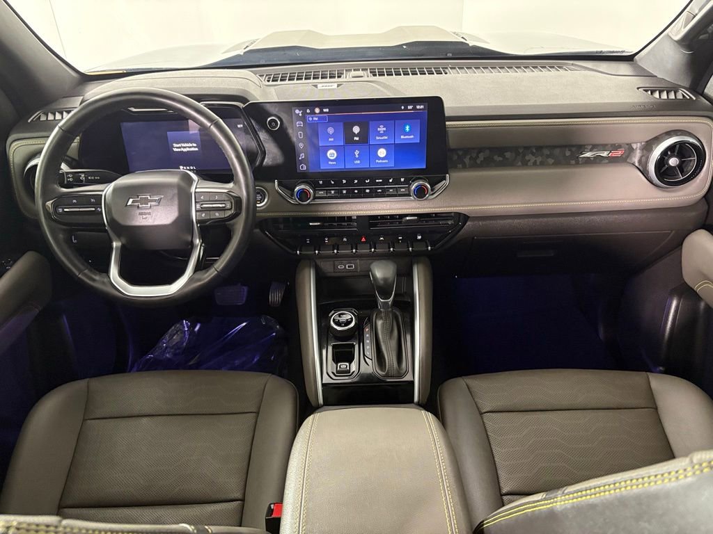 Used 2023 Chevrolet Colorado ZR2 w/ ZR2 Convenience Package III image 38